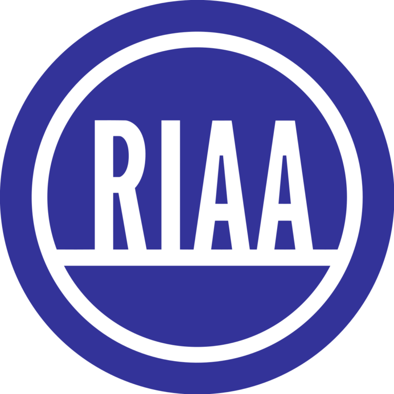 RIAA: U.S. Latin Music Revenues Hit $1.4 Billion, Grow 16% Yearly
